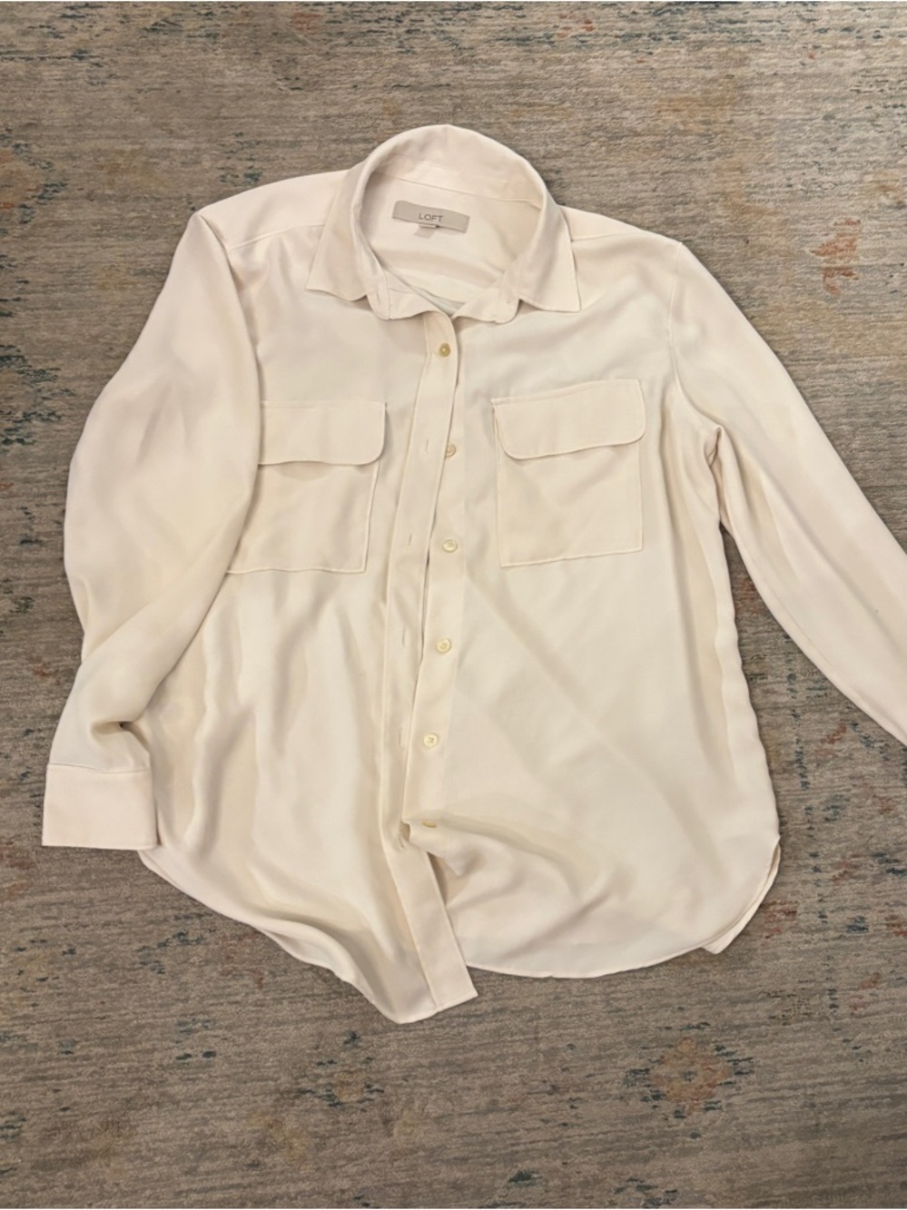 LOFT Cream Button-Down Long Sleeve Shirt